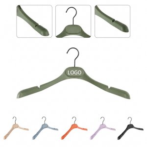 Contoured Wide-Shoulder Non-Slip Plastic Hanger for Apparel Organization